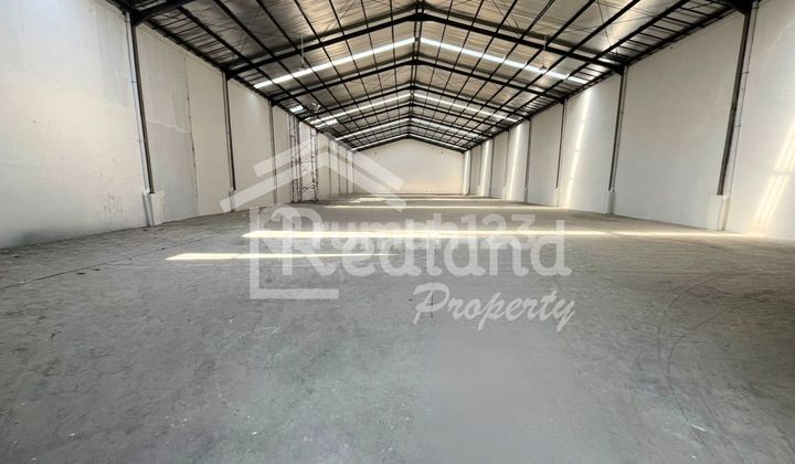 Gudang di KIC Gatot Subroto , Semarang ( Vn Si 8271 ) 1