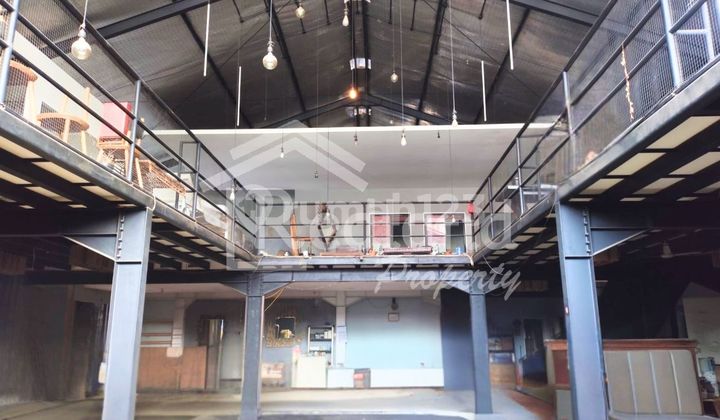 Shop House on Dr. Cipto Street, Semarang (SI 8424)