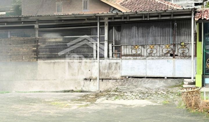 Tanah di daerah Gombel , Semarang ( Si 8409 ) Tanah di daerah Gombel , Semarang ( Si 8409 )