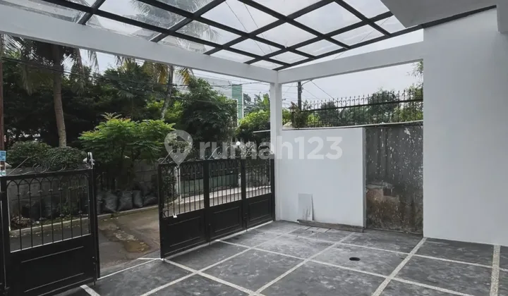 Rumah Cantik Harga Twrjangkau di Lebak Bulus Jakarta Selatan 2