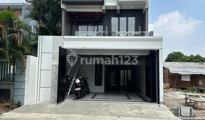 Brand New House by the Main Road Suitable for Business Location