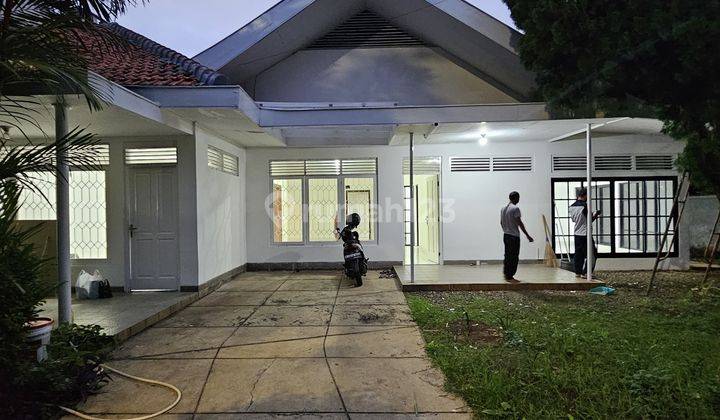 Rumah Tanah Luas Disewakan Di Kebayoran Baru Jaksel 1