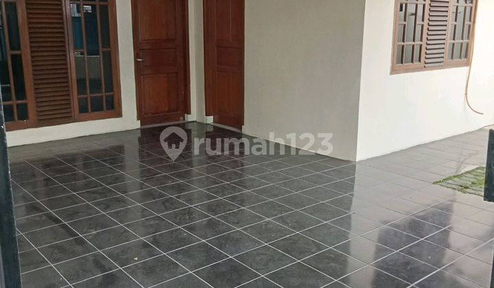 Rumah Cocok Buat Kantor 1