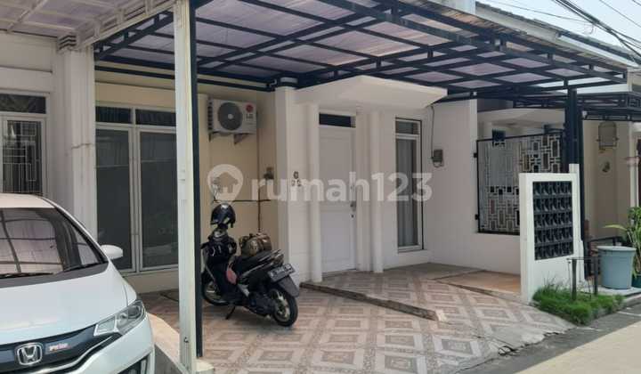 For Sale 700 Million House in Pinus Regency Complex, Bandung City