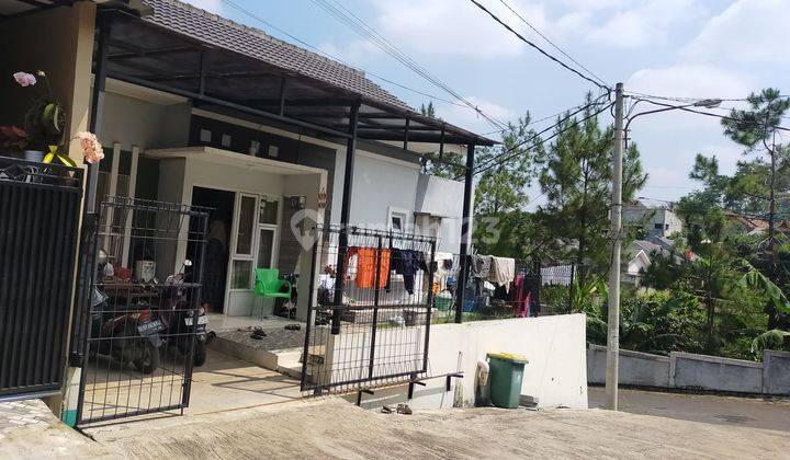 Dijual Rumah Hook Siap Huni Harga Terjangkau Ujung Berung  1