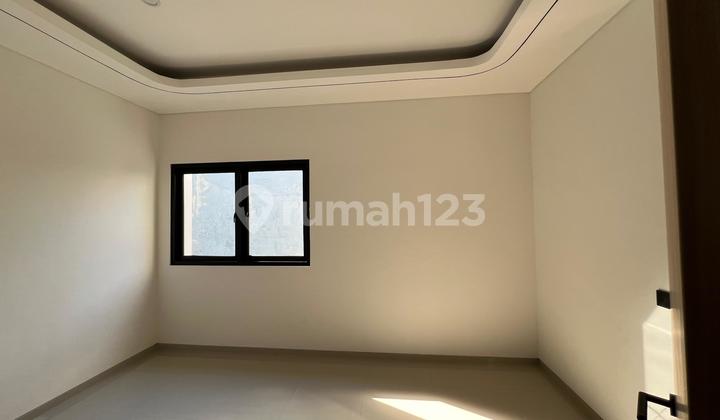 Rumah Baru Gress Manukan Surabaya Barat SHM 2