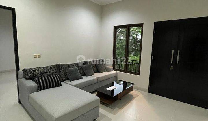 Dijual Murah Rumah Hoek Semi Furnished, De Latinos Bsd Tangerang 2