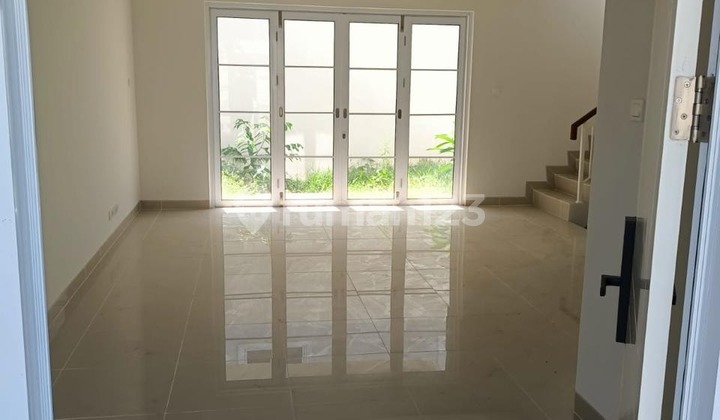 Dijual Rumah 2 Lantai 3 Kamar di Granada Menaggio Gading Serpong