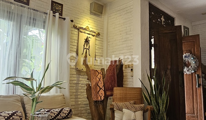 Dijual Cepat Rumah Nuansa Villa Bali di Bintaro Sektor 8 Jakarta 2