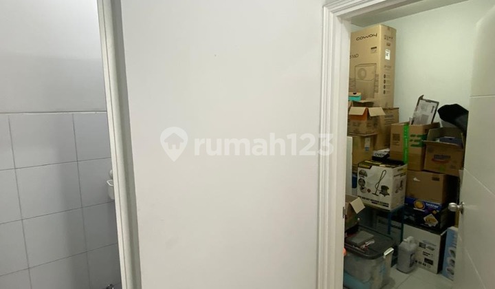 Disewa Rumah American Classis 3 Lantai, Sutera Winona Alam Sutera 2