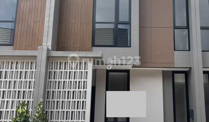 For Rent Nice House Ready to Occupy Sumarecon Crown Gading - Bekasi