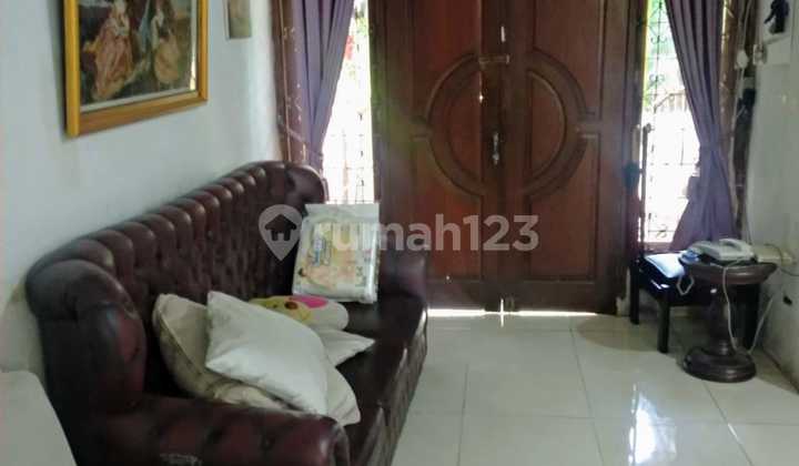 Dijual Rumah 1 1/2 Lantai di Bumi Bekasi Baru Utara 2