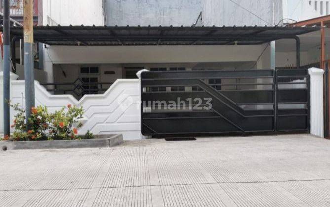 Disewakan Rumah Standart Di Kelapa Lilin Kelapa Gading Jakarta Utara  1