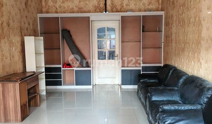 Rented House at Taman Sari, Harapan Indah City