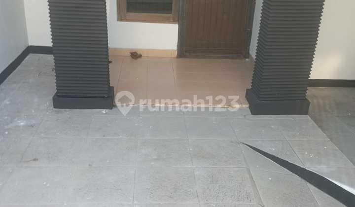 For Sale Ready-to-Occupy House in Metland Menteng Cakung East Jakarta For Sale Ready-to-Occupy House in Metland Menteng Cakung East Jakarta