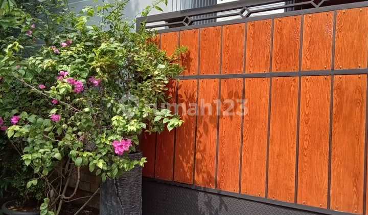 For Quick Sale Beautiful Semi-Furnished House in Citra Indah City 2