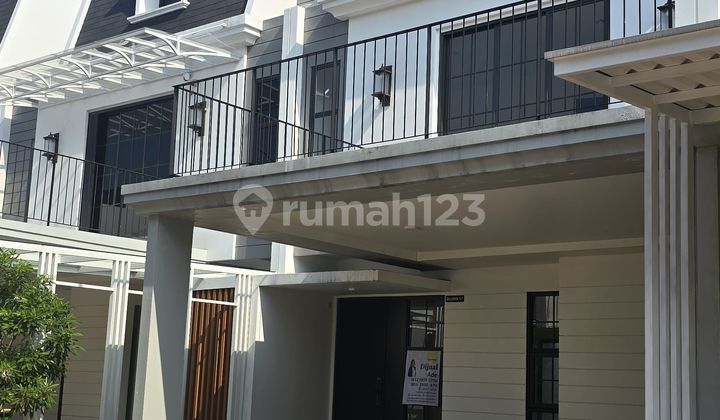 For Rent New House at Maison De Wisteria Metland Menteng Cakung