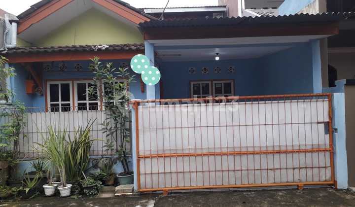 For Rent Beautiful One and a Half Story House in Telaga Mas Bekasi