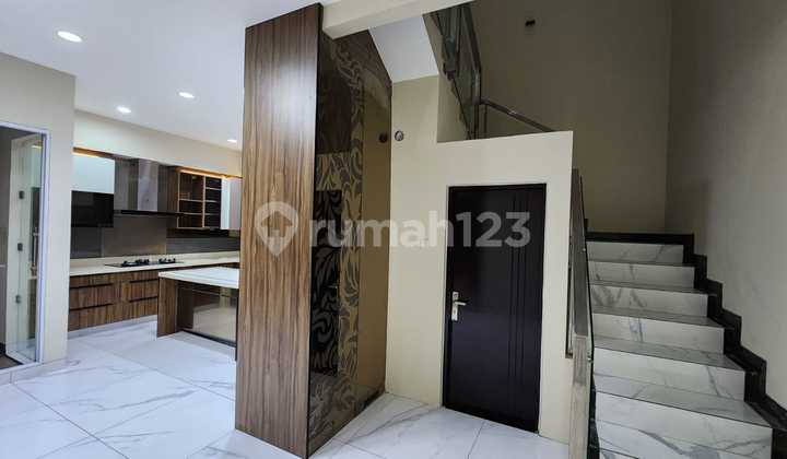 Harga Murah Rumah Brand New Minimalis 4 Lantai Di Kelapa Gading 2