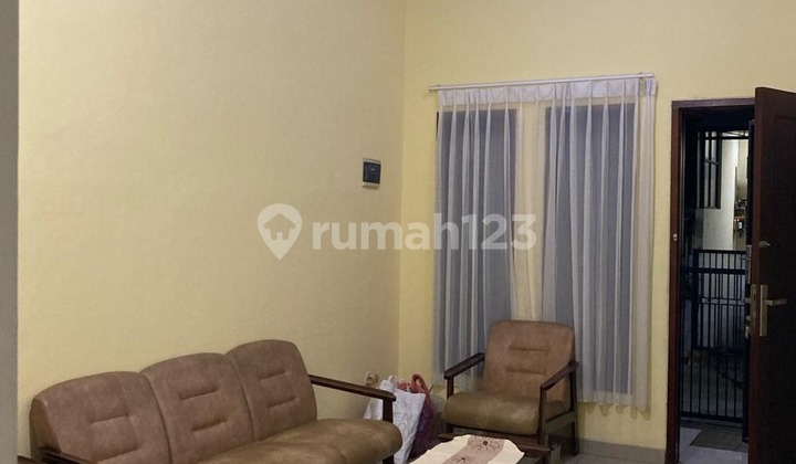 Harga Murah Rumah 2.5 Lantai Siap Huni di Kelapa Gading Harga Murah Rumah 2.5 Lantai Siap Huni di Kelapa Gading