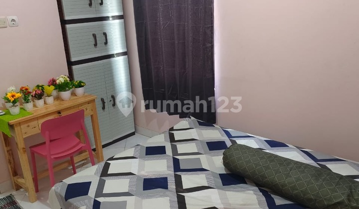 Cheap Price Active Boarding House in Tanjung Duren, West Jakarta 2
