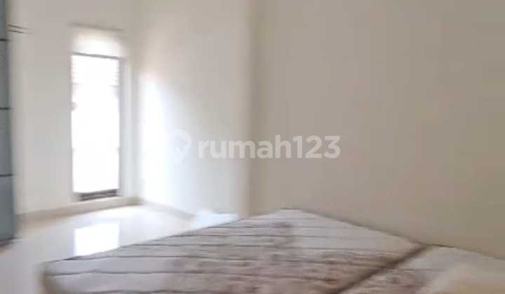 BSD House Fully Furnished Ready to Live Near Aeon Mall, Prasmul, KRL BSD House Fully Furnished Ready to Live Near Aeon Mall, Prasmul, KRL