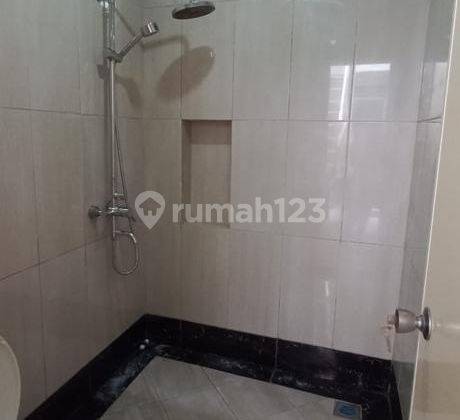 Rumah Lt 144m Bagus Semi Furnished SHM di Tebet, Jakarta Selatan 2