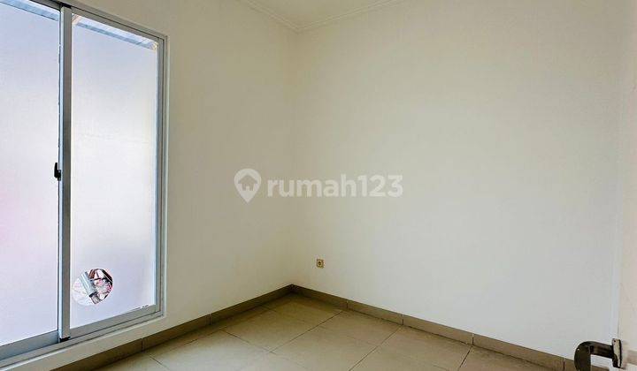 Rumah 2 Lantai Green Lake City Australia 6x15 SHM Bagus Kosongan 2