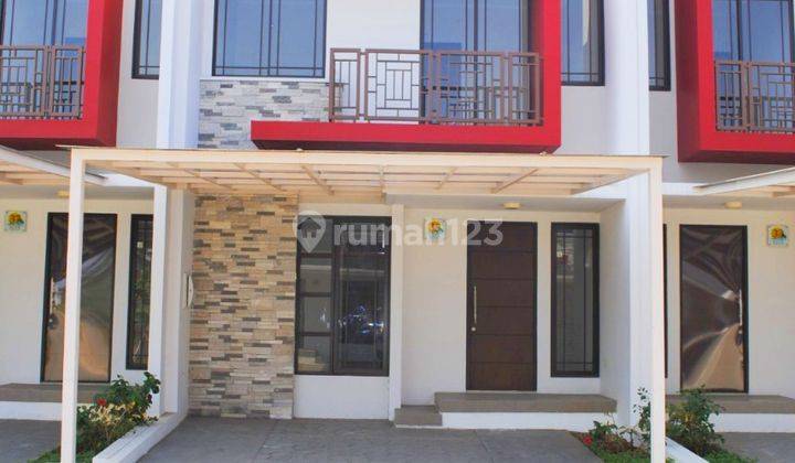 Rumah 2 Lantai Green Lake City Cluster Asia Ukuran 6x16m SHM 1