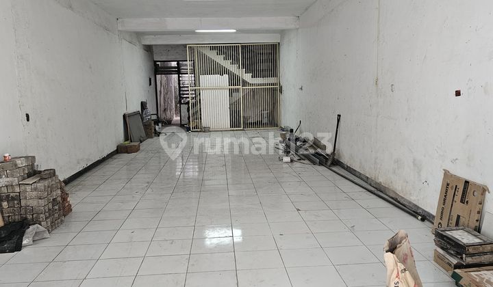 3-Story Ready-to-Use Shop House - Permata Juanda Sedati 2