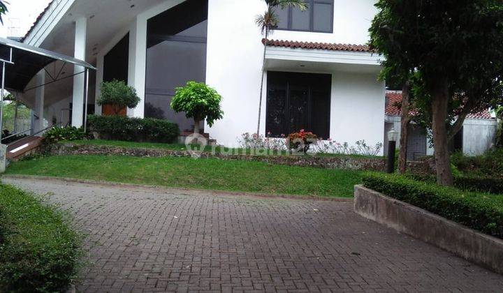 Villa Raya Prigen Pandaan Luas 2450m2 Bangunan Terawat Dkt Finna Golf 1