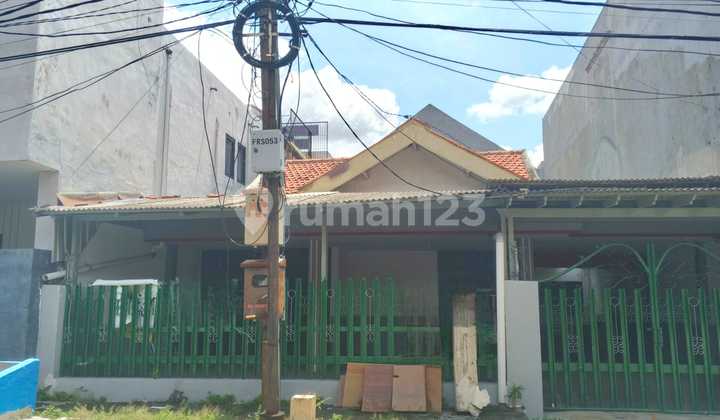 Jarang Ada! Rumah Dekat Ubaya Siap Huni Rungkut Mejoyo - Surabaya Timur Jarang Ada! Rumah Dekat Ubaya Siap Huni Rungkut Mejoyo - Surabaya Timur