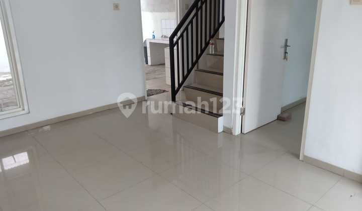 Buy a House for Your Child in Rungkut - Price Still 850 Million 2