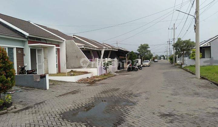 Jual Rugi Rumah Jade Hamlet Menganti Gresik Belum Pernah Dihuni 8x14 3KT Murah 600jt Nego 1