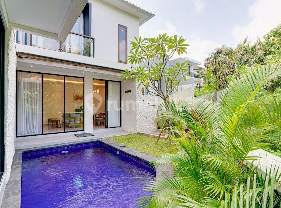 Modern Tropical Villa: Spacious, Fully Furnished & Private Pool Modern Tropical Villa: Spacious, Fully Furnished & Private Pool