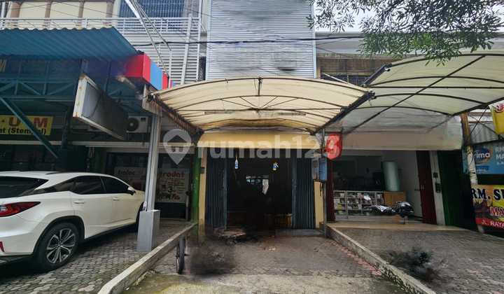 STRATEGIS PUSAT BISNIS Disewakan Ruko Raya Manyar Surabaya 2 Lantai Lebar 5m Cepat Dapat Nego