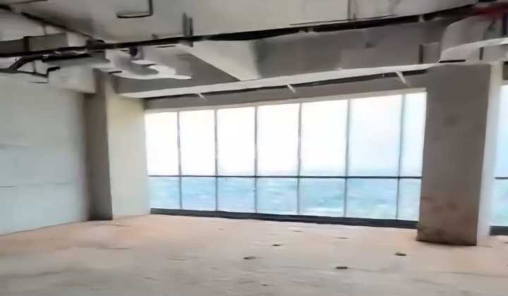 FOR RENT Office Space Pakuwon Center TP5 Surabaya 231.5m2 Bare Unit, BEST VIEW