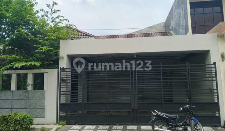 Hard to Find a Ready-to-Occupy House in a Well-Established East Surabaya Area? This Unit is in Nirwana Executive, a Favorite and Rarely Available Block. Hard to Find a Ready-to-Occupy House in a Well-Established East Surabaya Area? This Unit is in Nirwana Executive, a Favorite and Rarely Available Block.