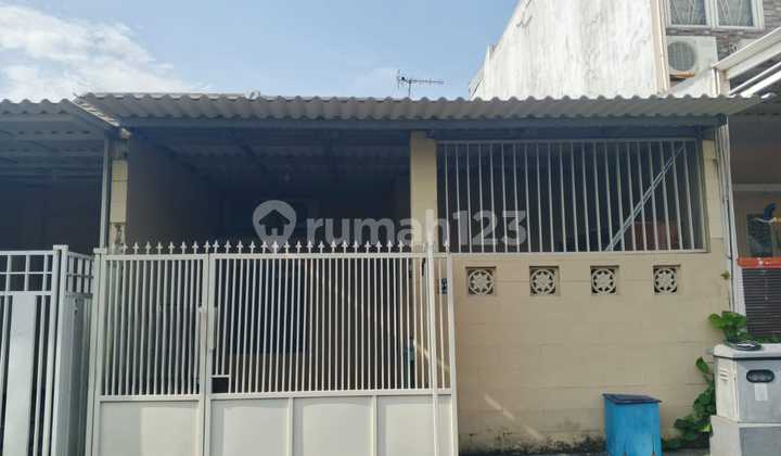 Rumah Ideal untuk Pasangan Muda di Surabaya Timur Taman Riviera Regency Rungkut - Surabaya Timur