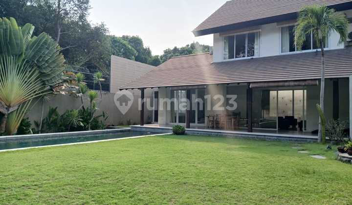 HUGE GARDEN & BIG POOL 3Br Modern Tropical Villa Tegal Cupek Kerobokan Dkt Umalas 11 Are 2 Lantai 2
