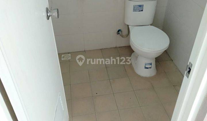 kamar mandi jual rugi rumah jade hamlet