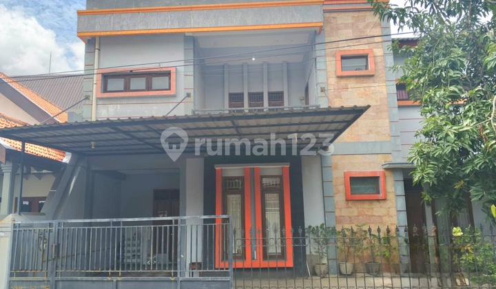 Comfortable & Well-Maintained House in Wonorejo Rungkut, East Surabaya - You'll Love It at First Sight Comfortable & Well-Maintained House in Wonorejo Rungkut, East Surabaya - You'll Love It at First Sight