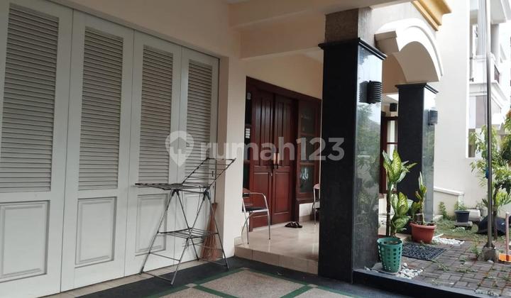 Double Way. Double Prestige. Double Investment - Rumah Eksklusif Central Park A. Yani Surabaya 1