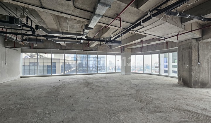 View Pool & Tp Pakuwon Tower Office Surabaya Central 250.5m2 Bare Unit Empty Hook Open Space