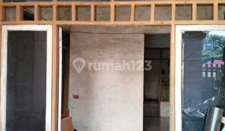 Smart Investment - Fully Built 10-Room Boarding House in South Wonorejo 2