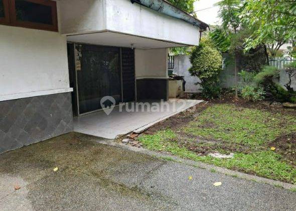 Rumah Bagus HGB Posisi Hook Cocok Buat Investasi di Cempaka Putih Jakpus 1