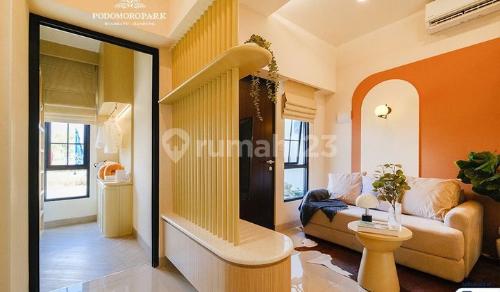 Agung Podomoro Land Luxury House 2