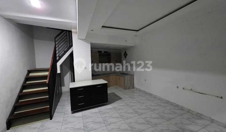 Dijual Rumah Permata Kopo 2Lantai Bagus Mewah
