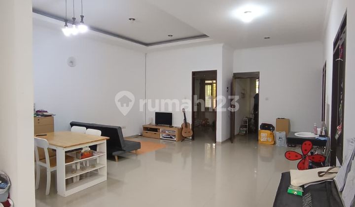For Sale: Beautiful Home in Taman Holis Indah, Move-In Ready, Quick Sale