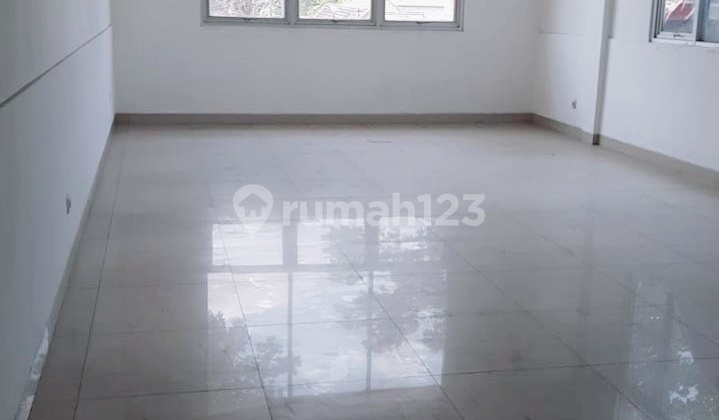 For Rent: Cihampelas Main Road Shop House, Cheap and Good 2